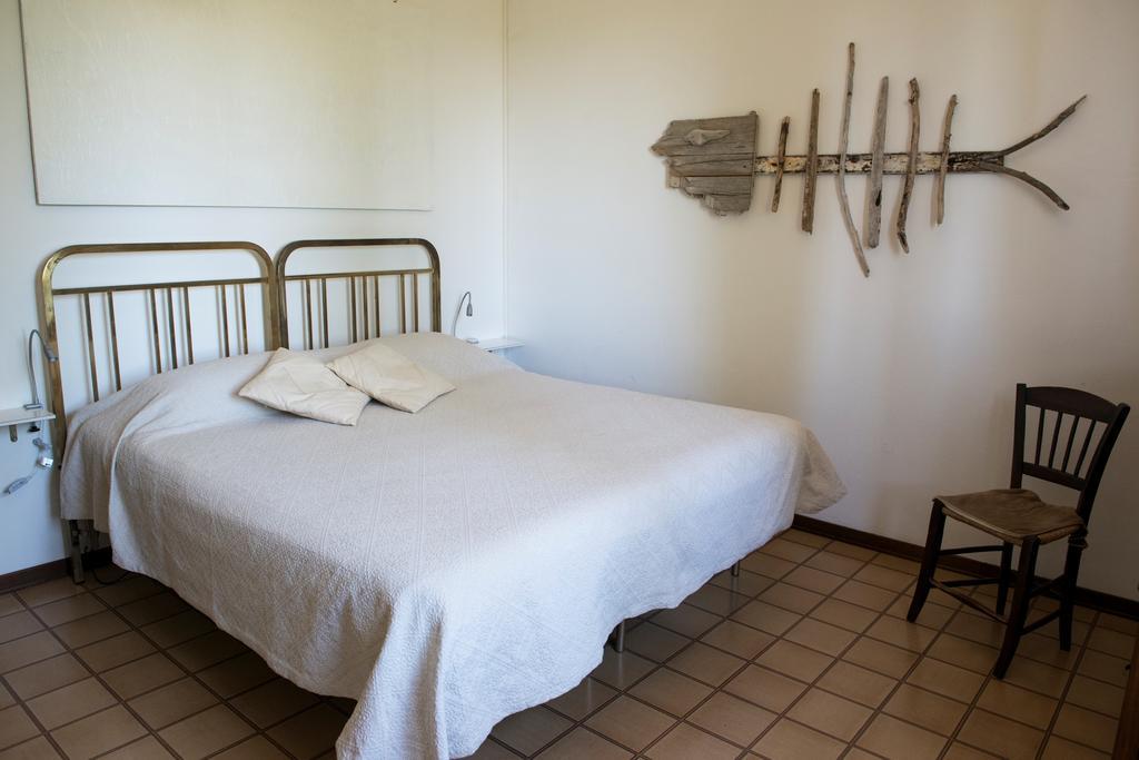 La Secchia Rapita Apartment Zappolino Стая снимка